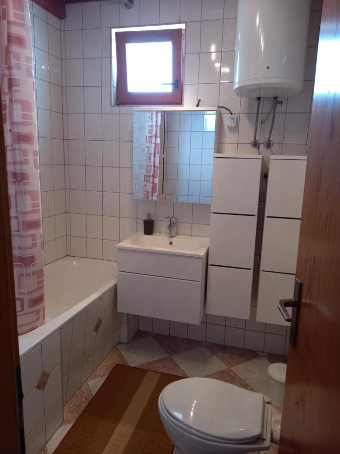 Apartmani Leko Mirjana Baška Voda Eksteriør billede