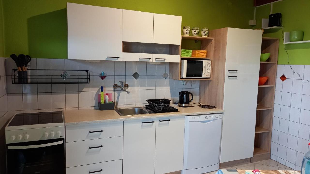 Apartmani Leko Mirjana Baška Voda Eksteriør billede