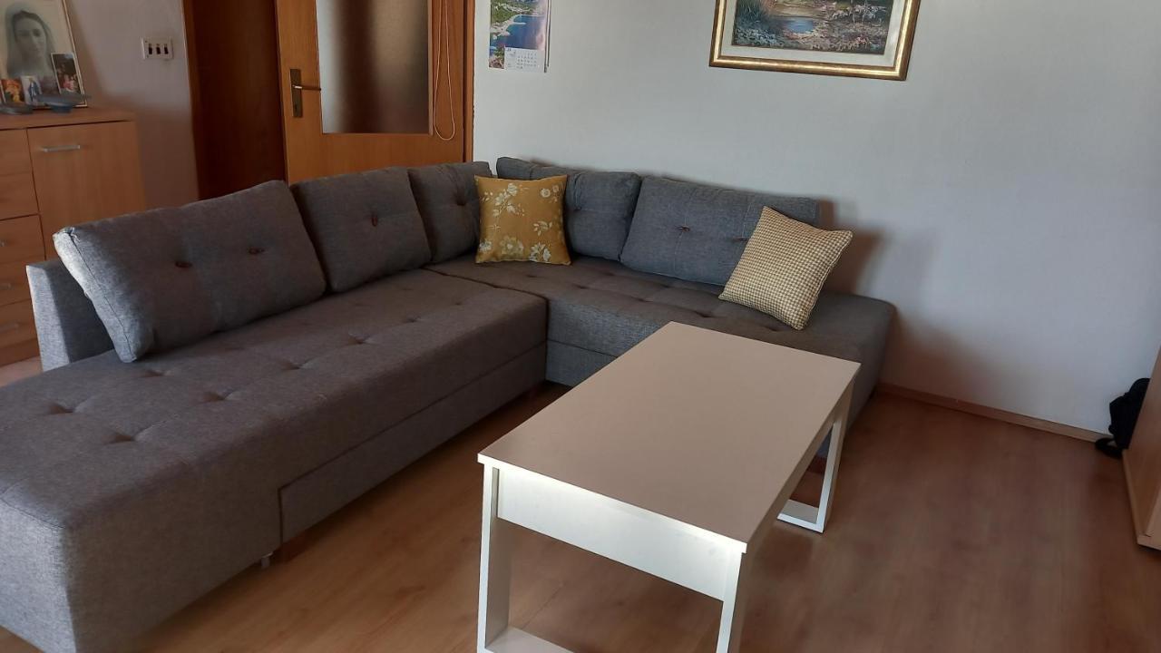 Apartmani Leko Mirjana Baška Voda Eksteriør billede