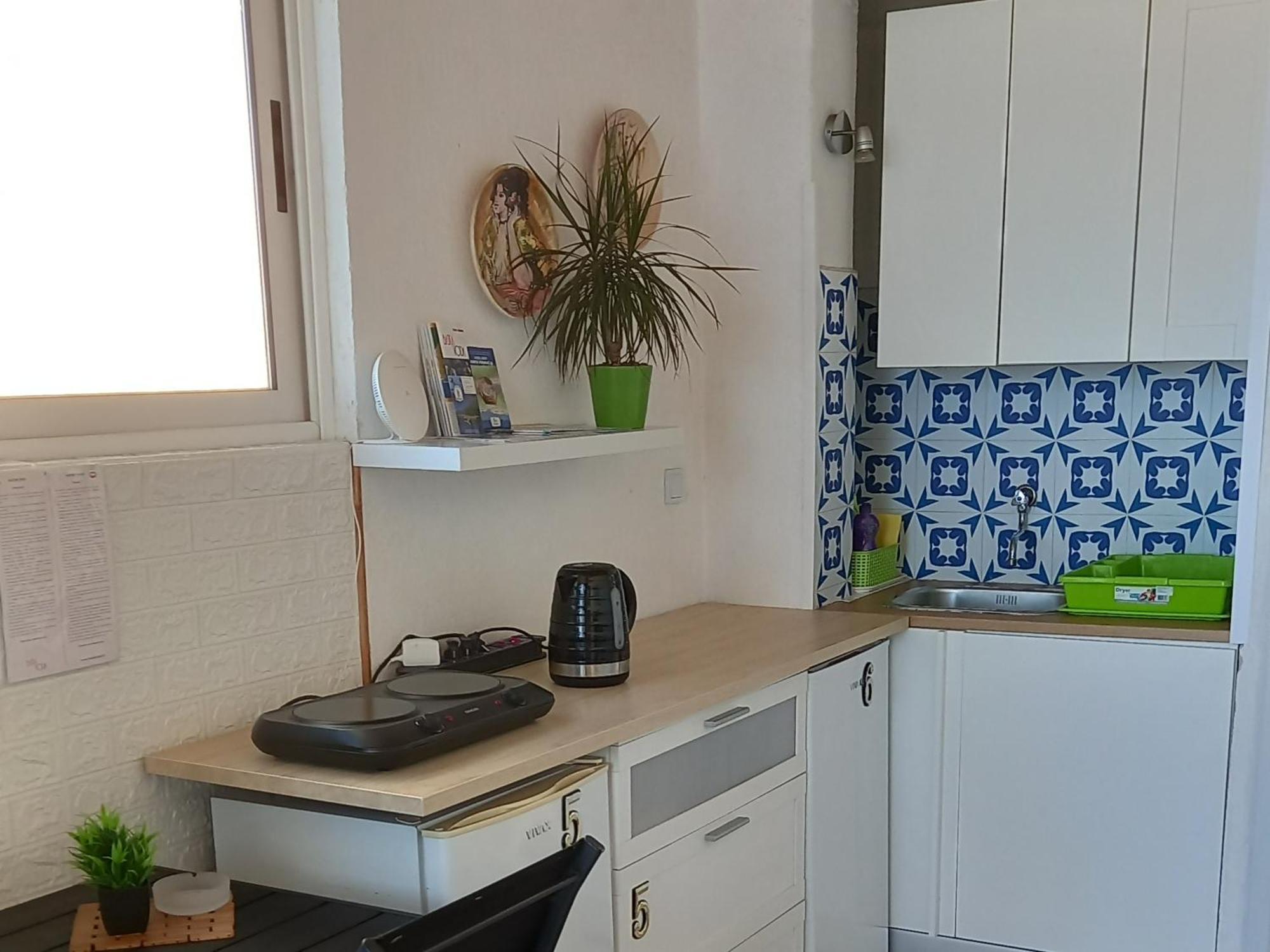 Apartmani Leko Mirjana Baška Voda Eksteriør billede